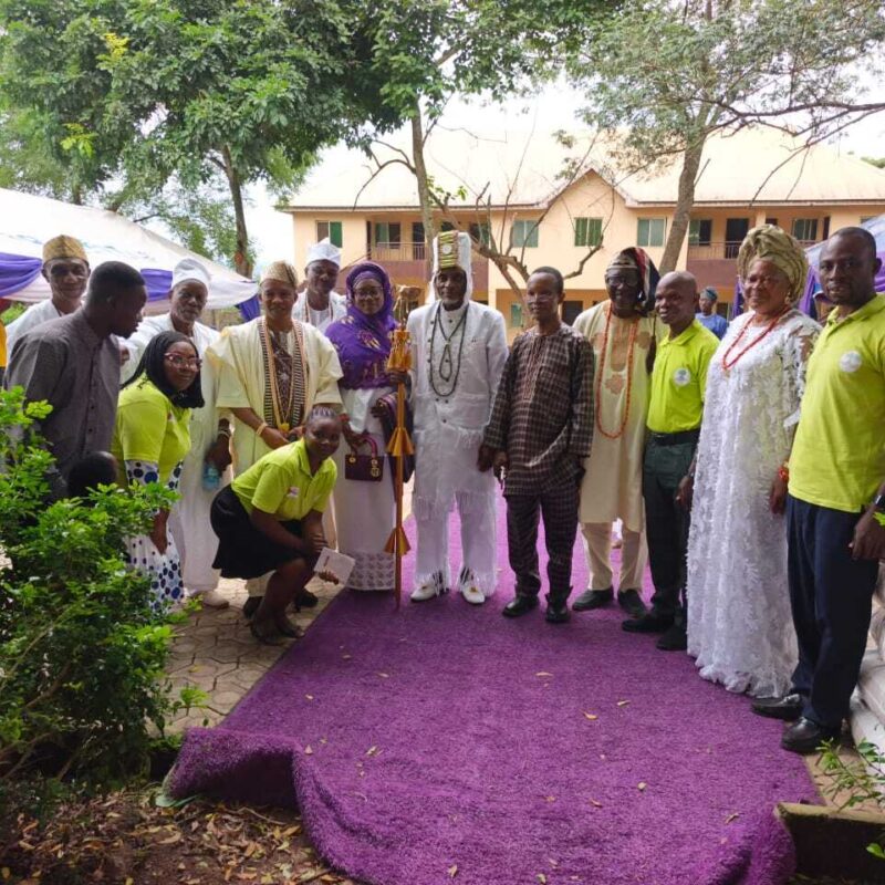 Royal visit of the Olowu of Owu Kingdom to Hope Resource.